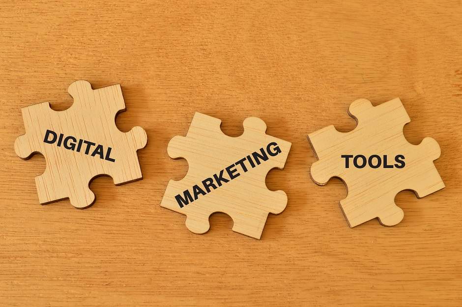 Top 10 AI Tools for Digital Marketing